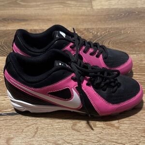 Nike Kids Black and Pink Softball Cleats